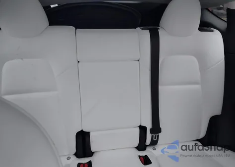 2022 Tesla Model Y Long Range Dual Motor All-Wheel Drive z USA, uszkodzony, nr VIN 7SAYGDEE8NF417890